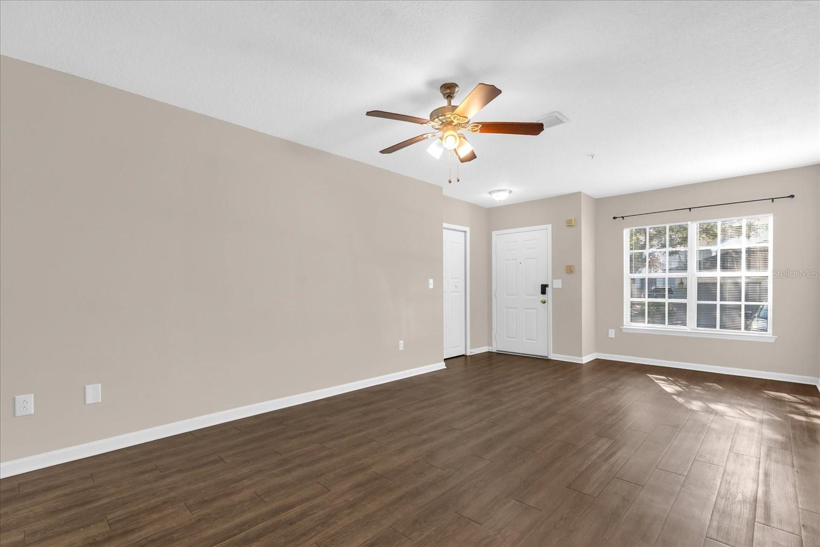 Image 5 of 21 For 4316 Kirkman Road 1611