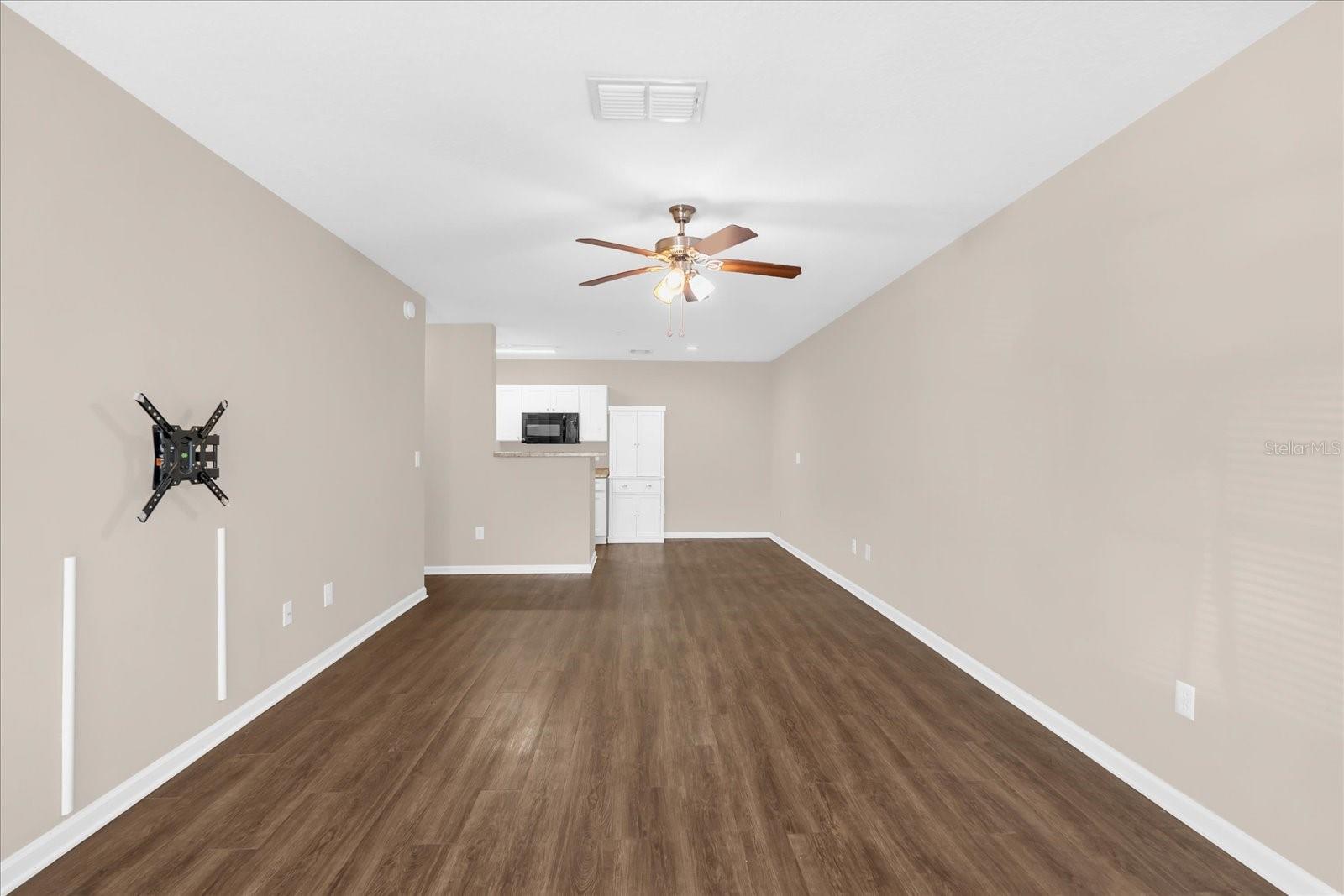 Image 7 of 21 For 4316 Kirkman Road 1611