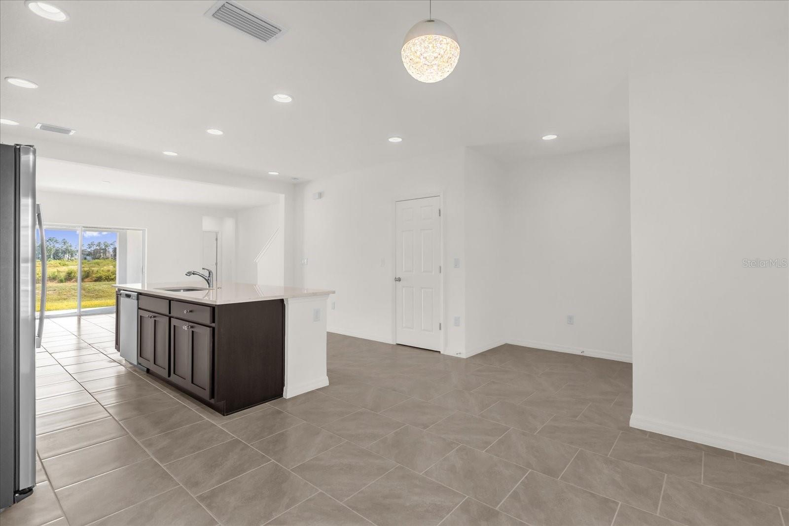 Image 7 of 20 For 1108 Sand Torch Circle