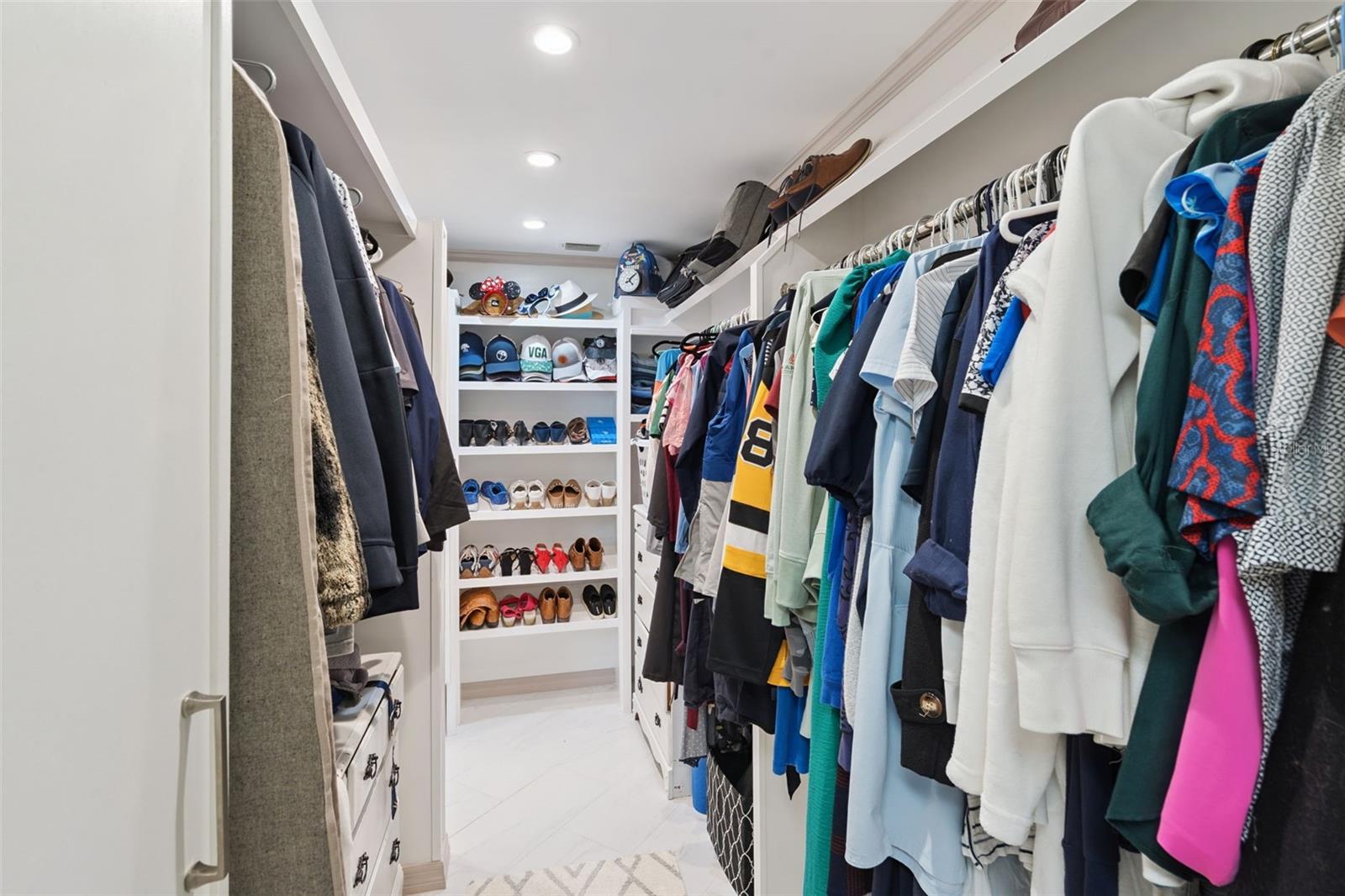 Image 17 of 65 For 39819 Grove Heights