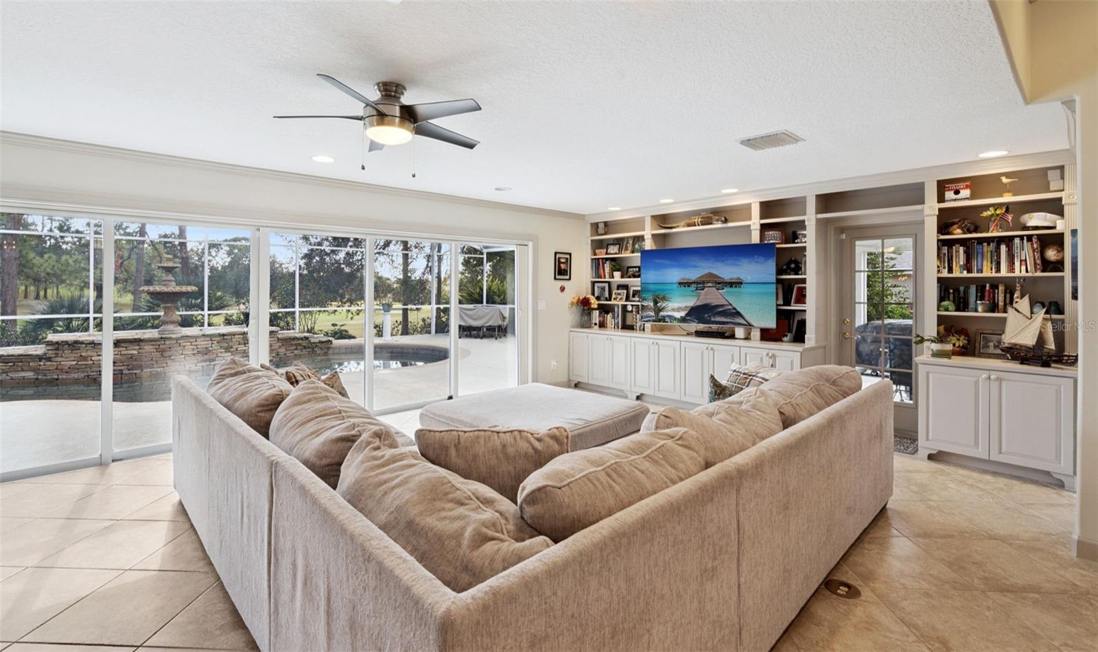 Image 3 of 65 For 39819 Grove Heights