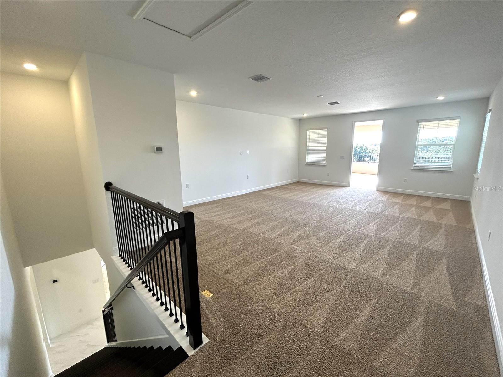 Image 19 of 30 For 16017 Volterra Point