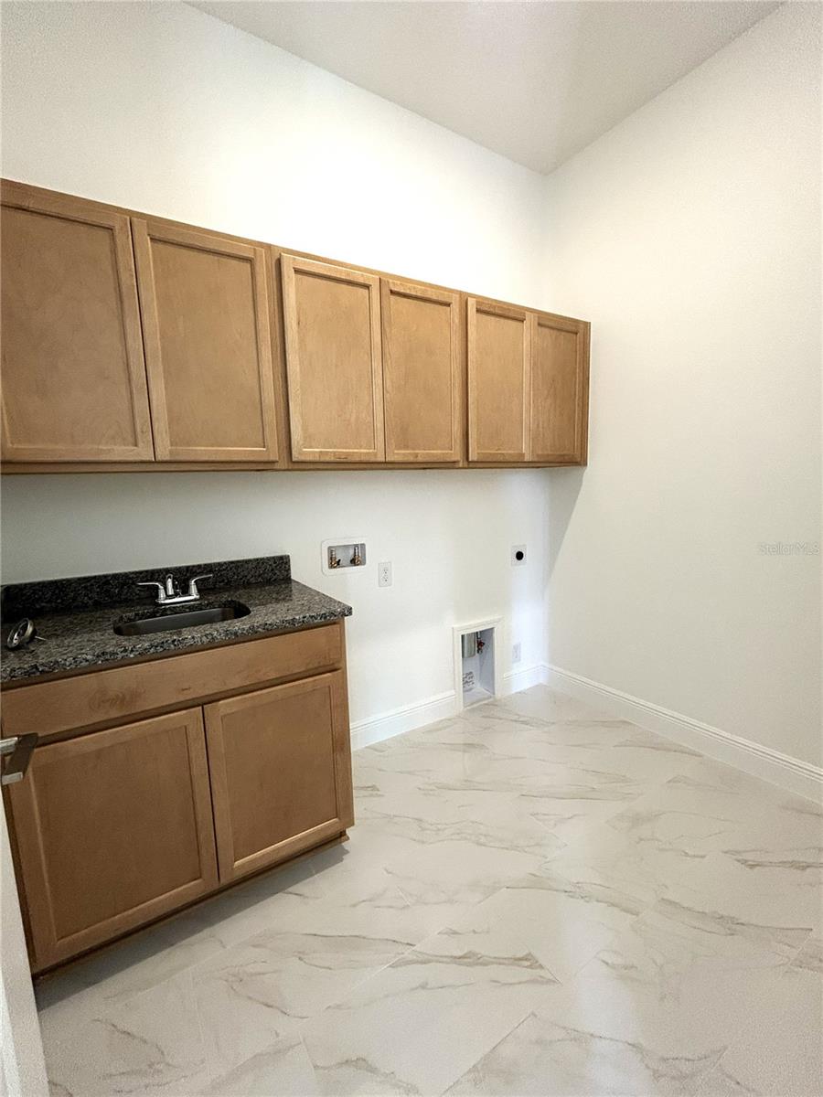 Image 28 of 30 For 16017 Volterra Point