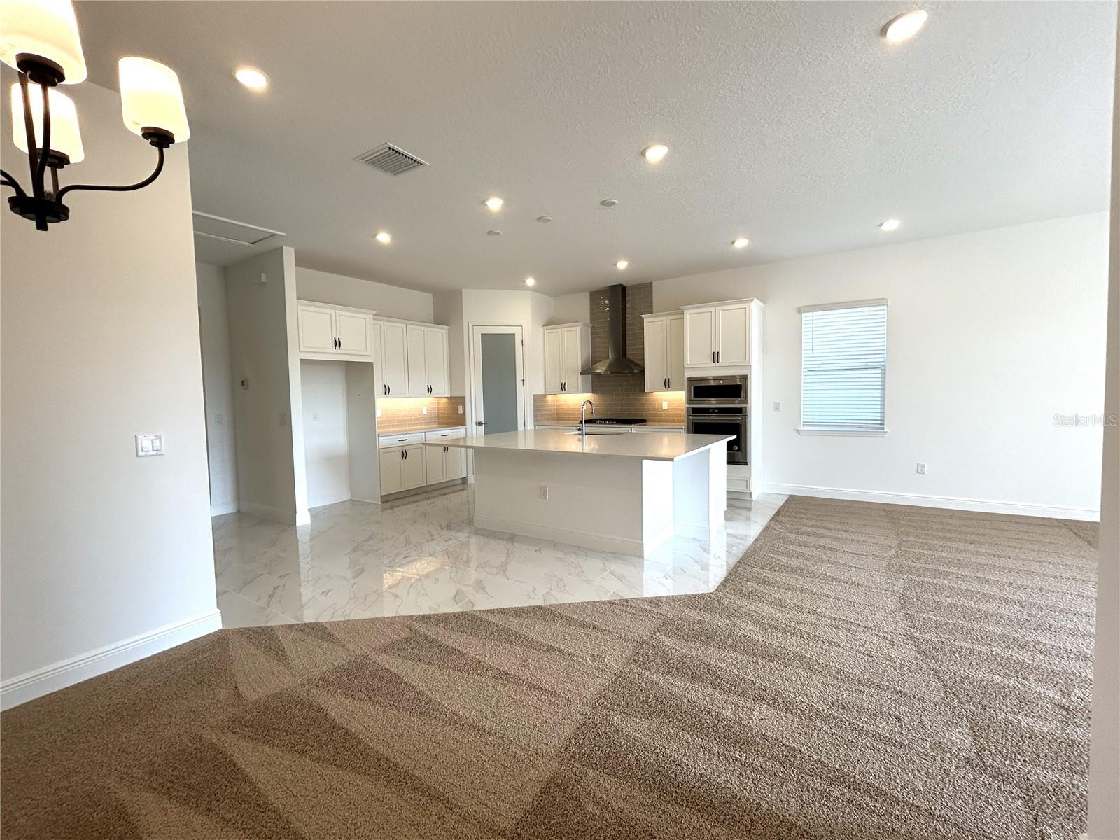 Image 8 of 30 For 16017 Volterra Point