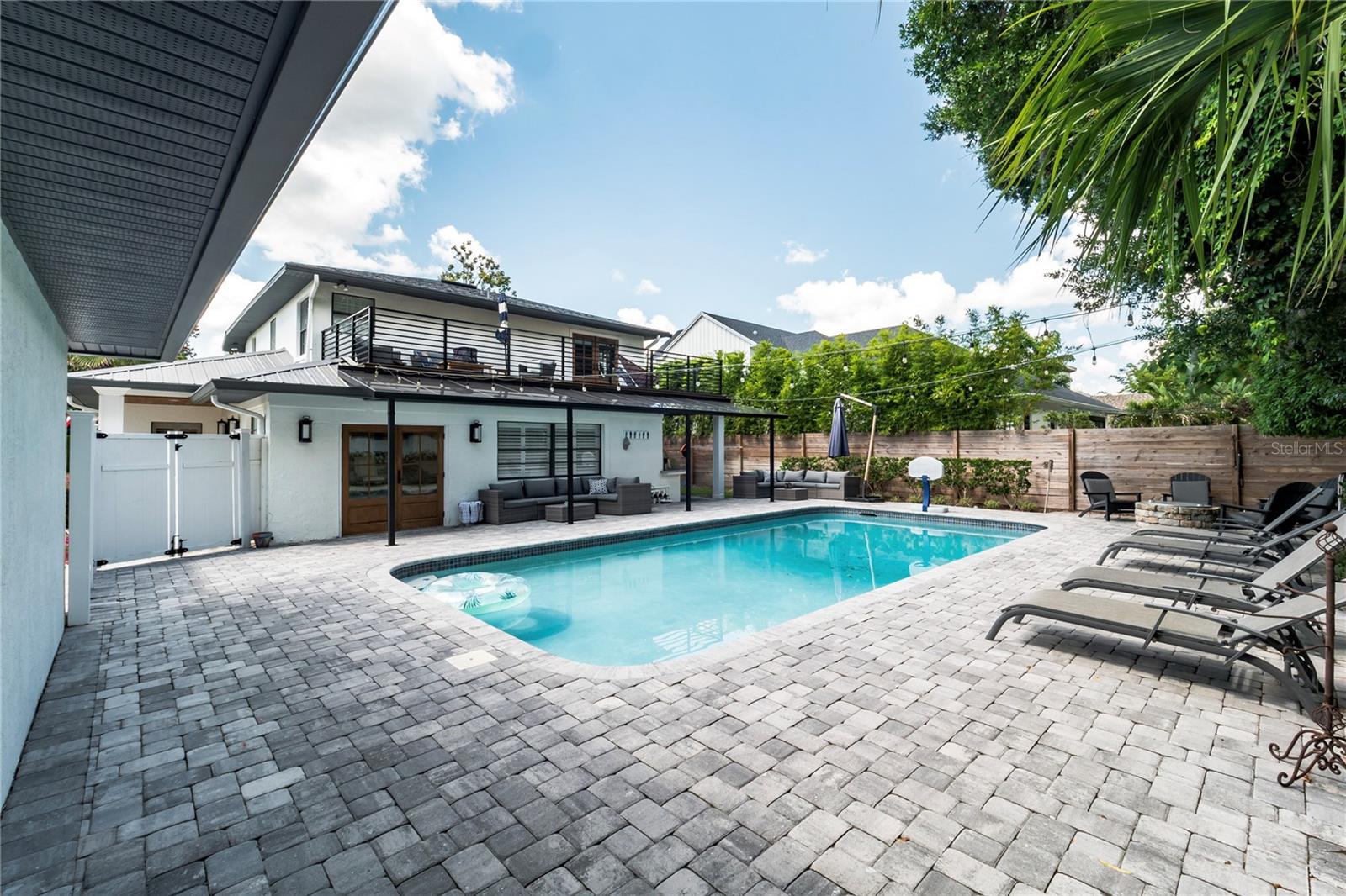 Image 6 of 44 For 1673 Mayfield Avenue