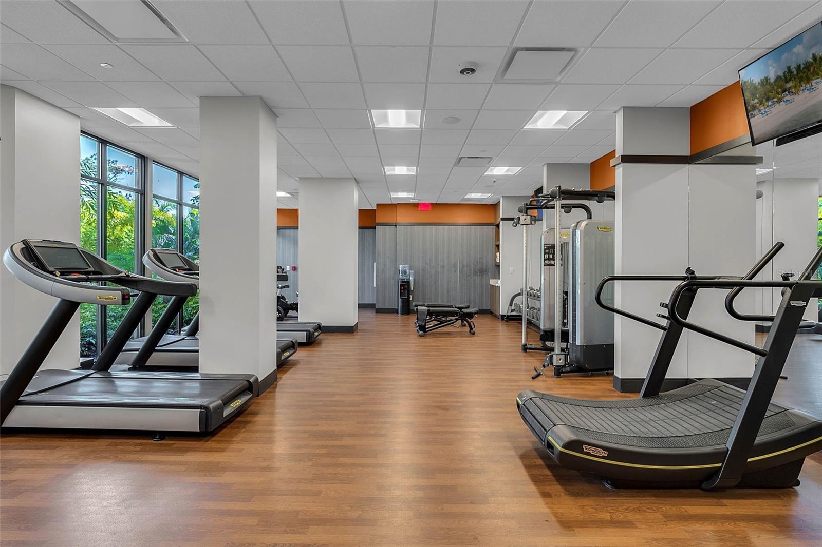 Image 41 of 55 For 14501 Grove Resort Avenue 1111