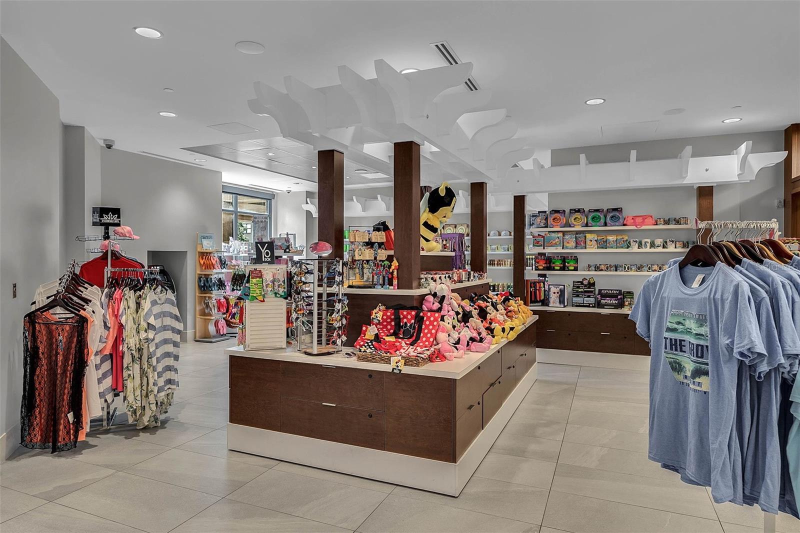 Image 49 of 55 For 14501 Grove Resort Avenue 1111