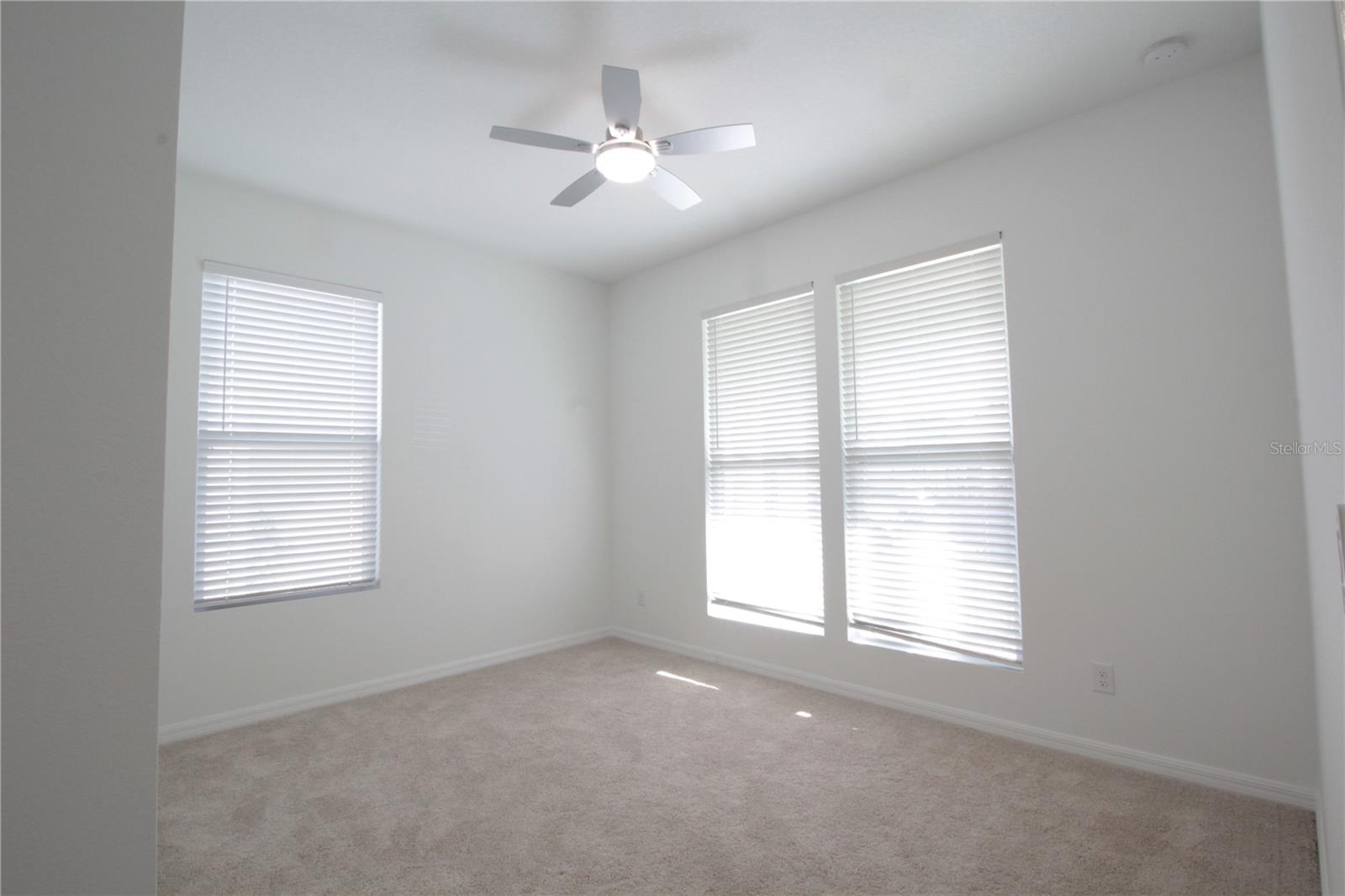 Image 20 of 37 For 3126 Voyager Avenue