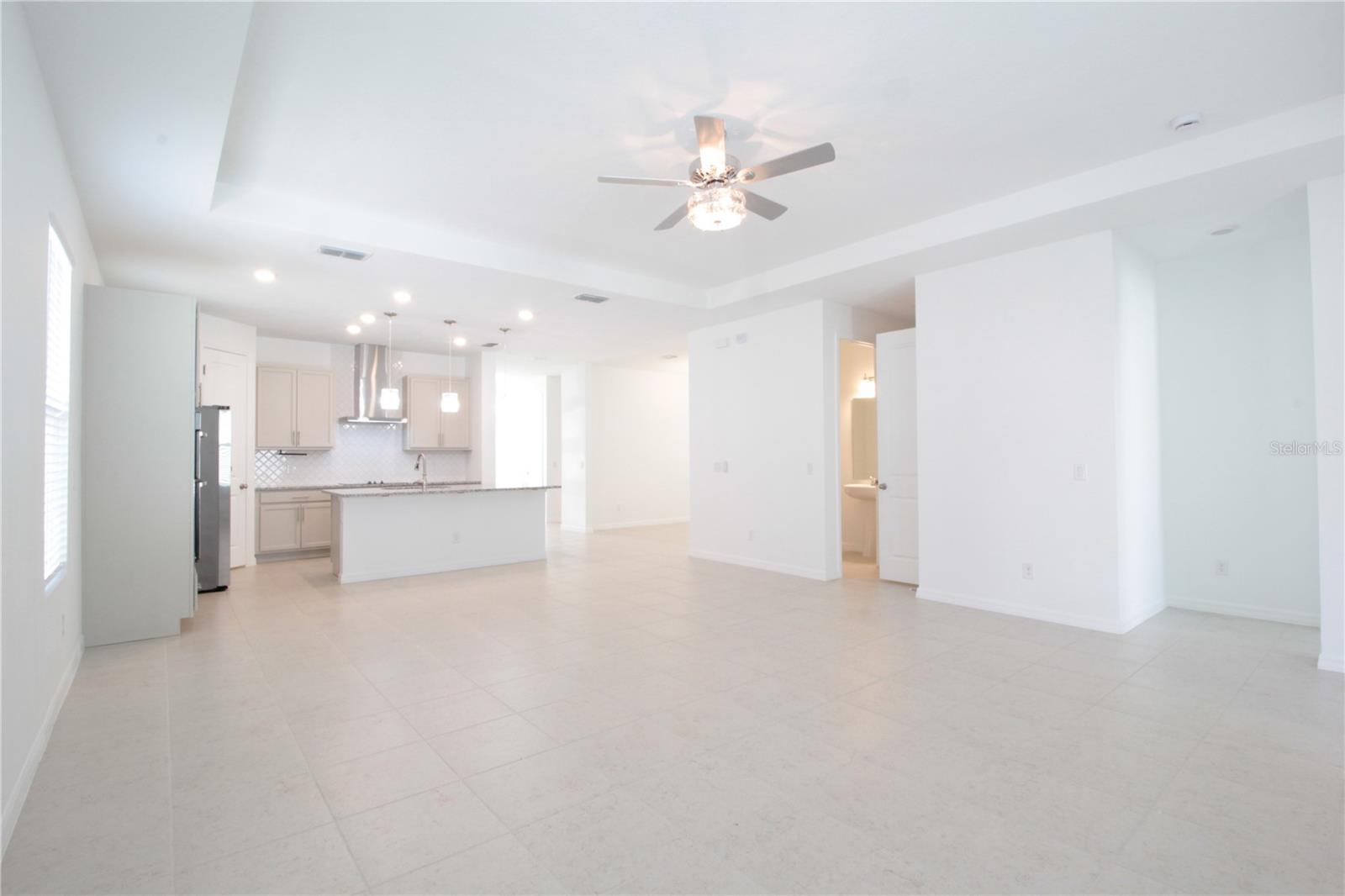 Image 8 of 37 For 3126 Voyager Avenue