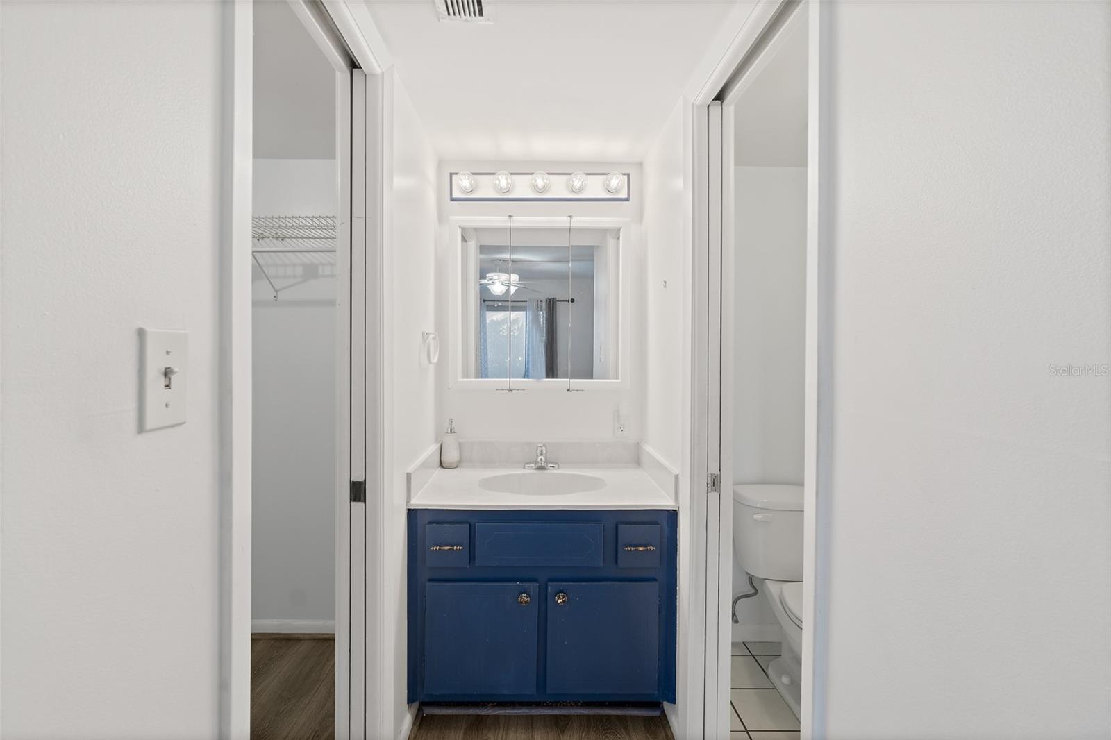 Image 22 of 41 For 6600 Shuttle Way 9e