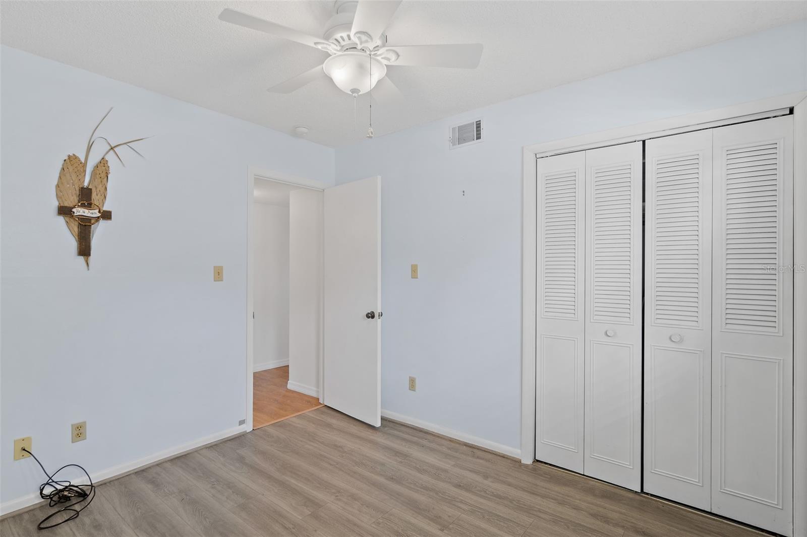 Image 28 of 41 For 6600 Shuttle Way 9e