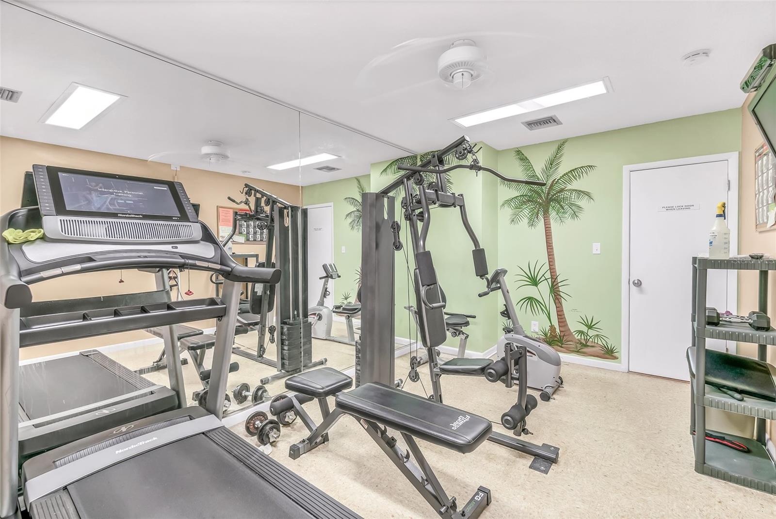 Image 38 of 41 For 6600 Shuttle Way 9e