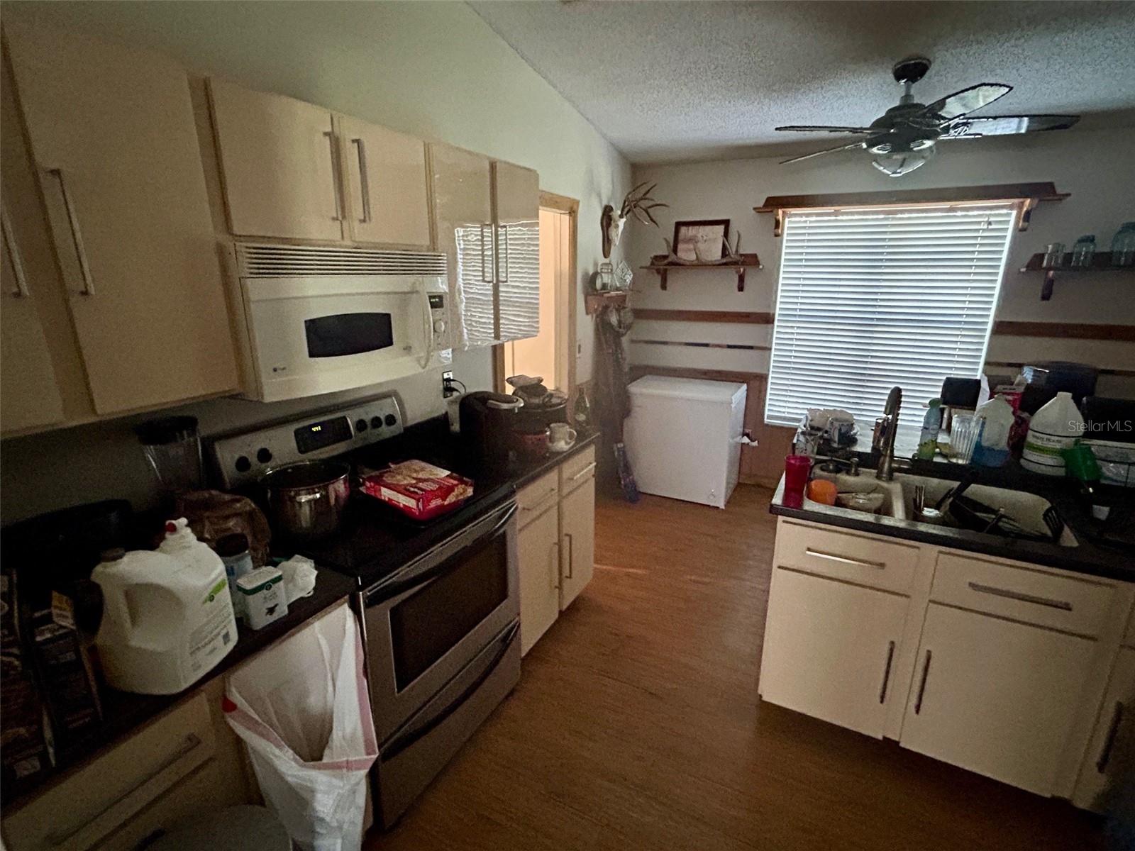 Image 2 of 8 For 2293 Belen Drive