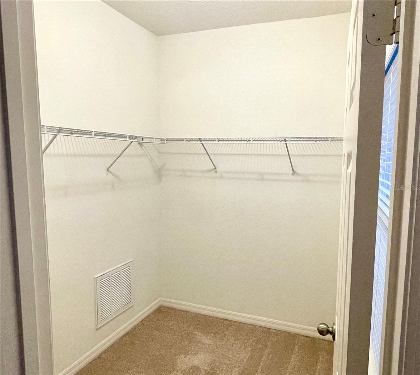 Image 12 of 22 For 154 Mitchell Creek Way