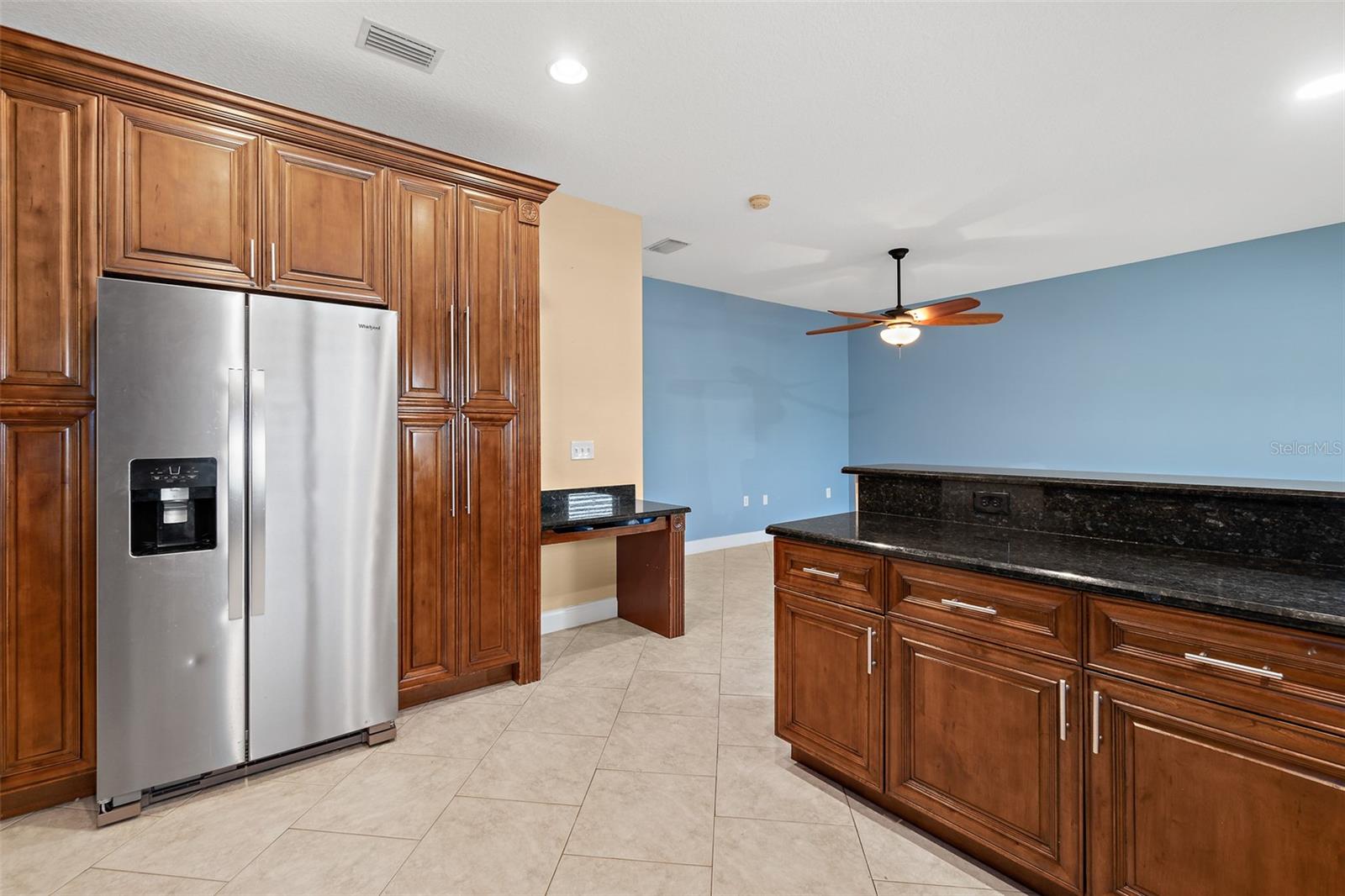 Image 22 of 46 For 131 Harding Avenue 131 & 129