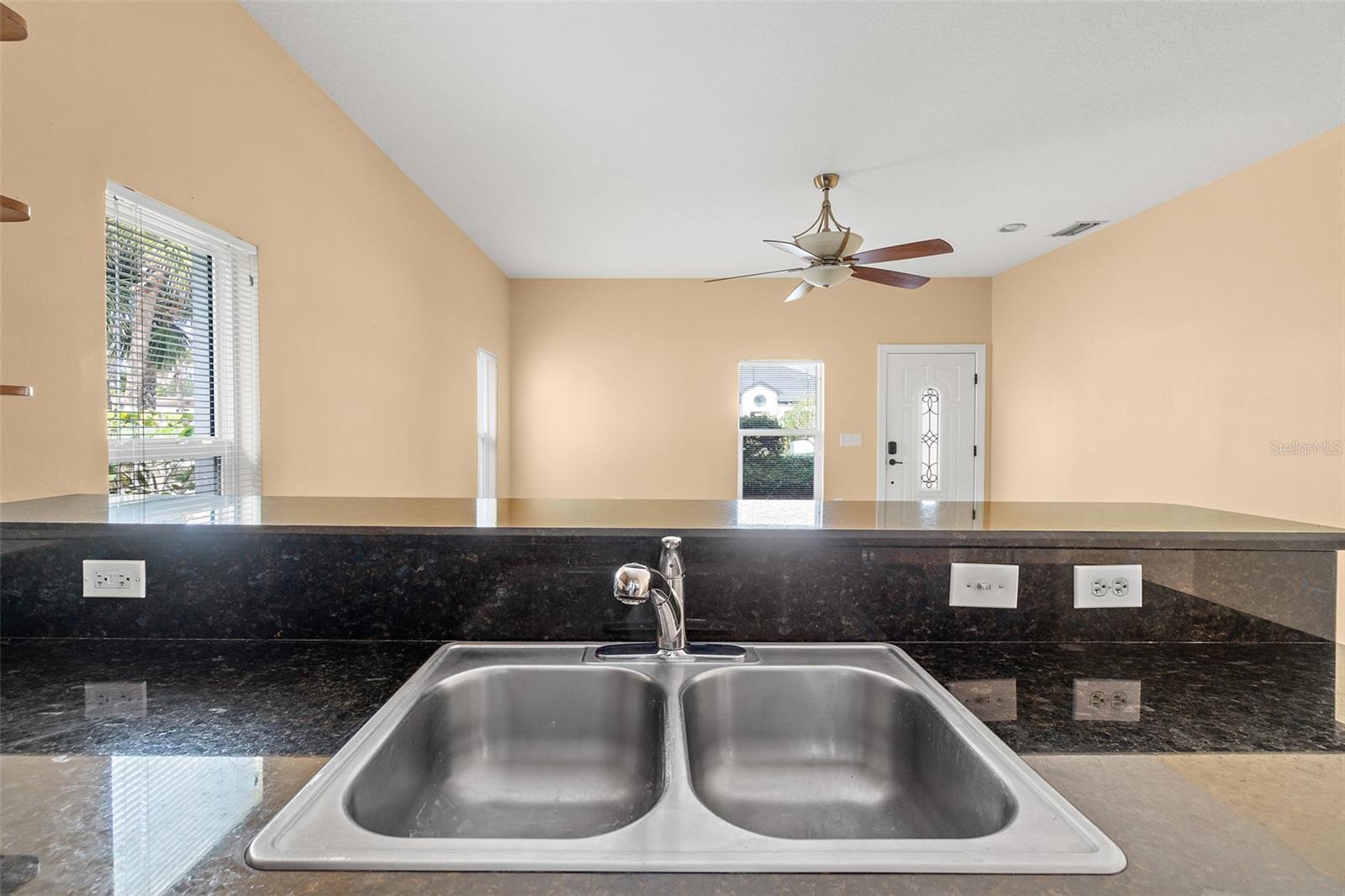 Image 39 of 46 For 131 Harding Avenue 131 & 129