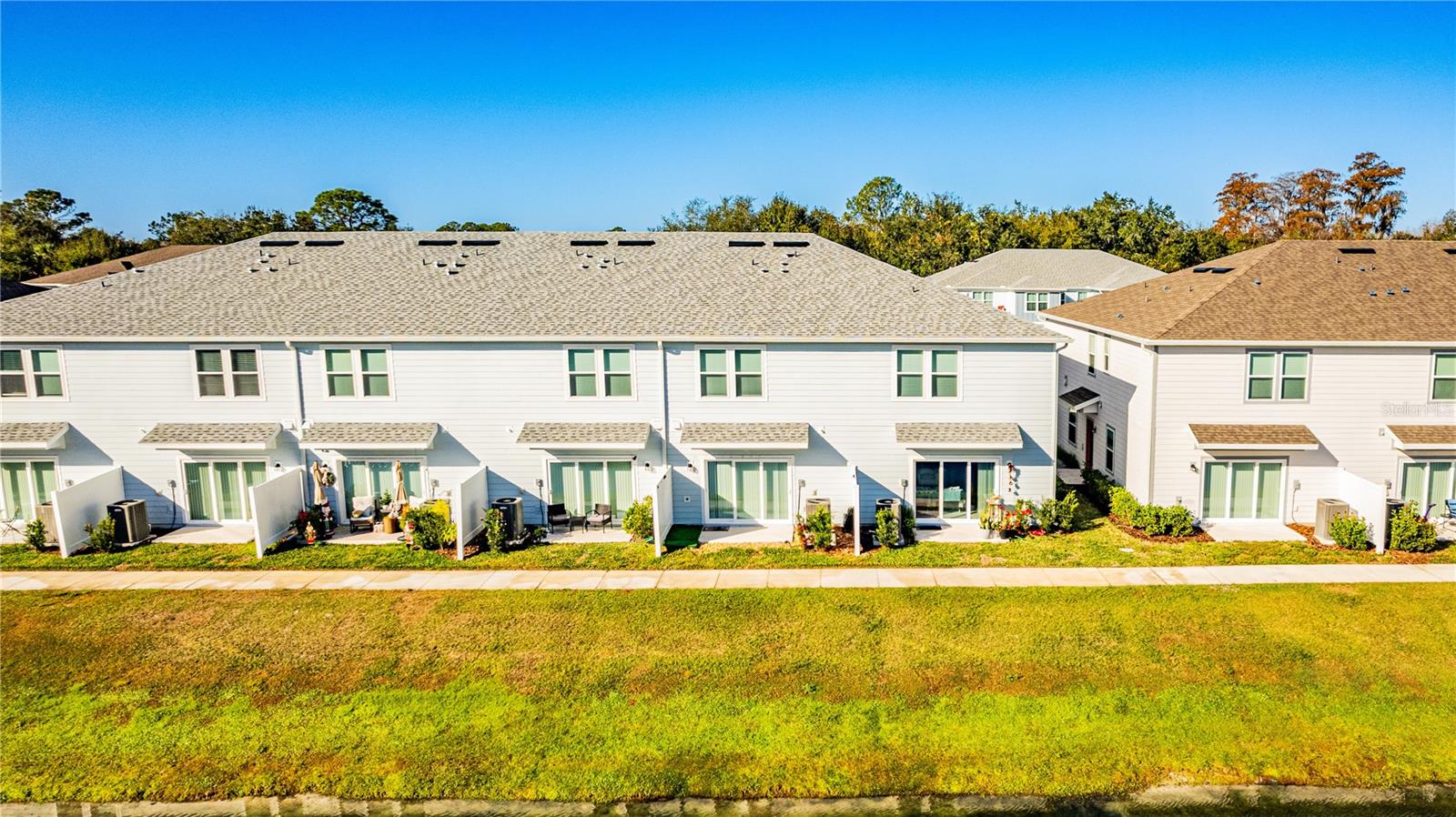 Image 23 of 32 For 4766 Sparkling Shell Avenue