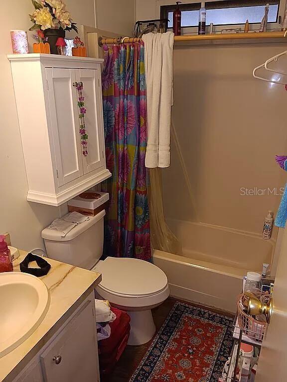 Image 20 of 25 For 6244 Scenic View Drive