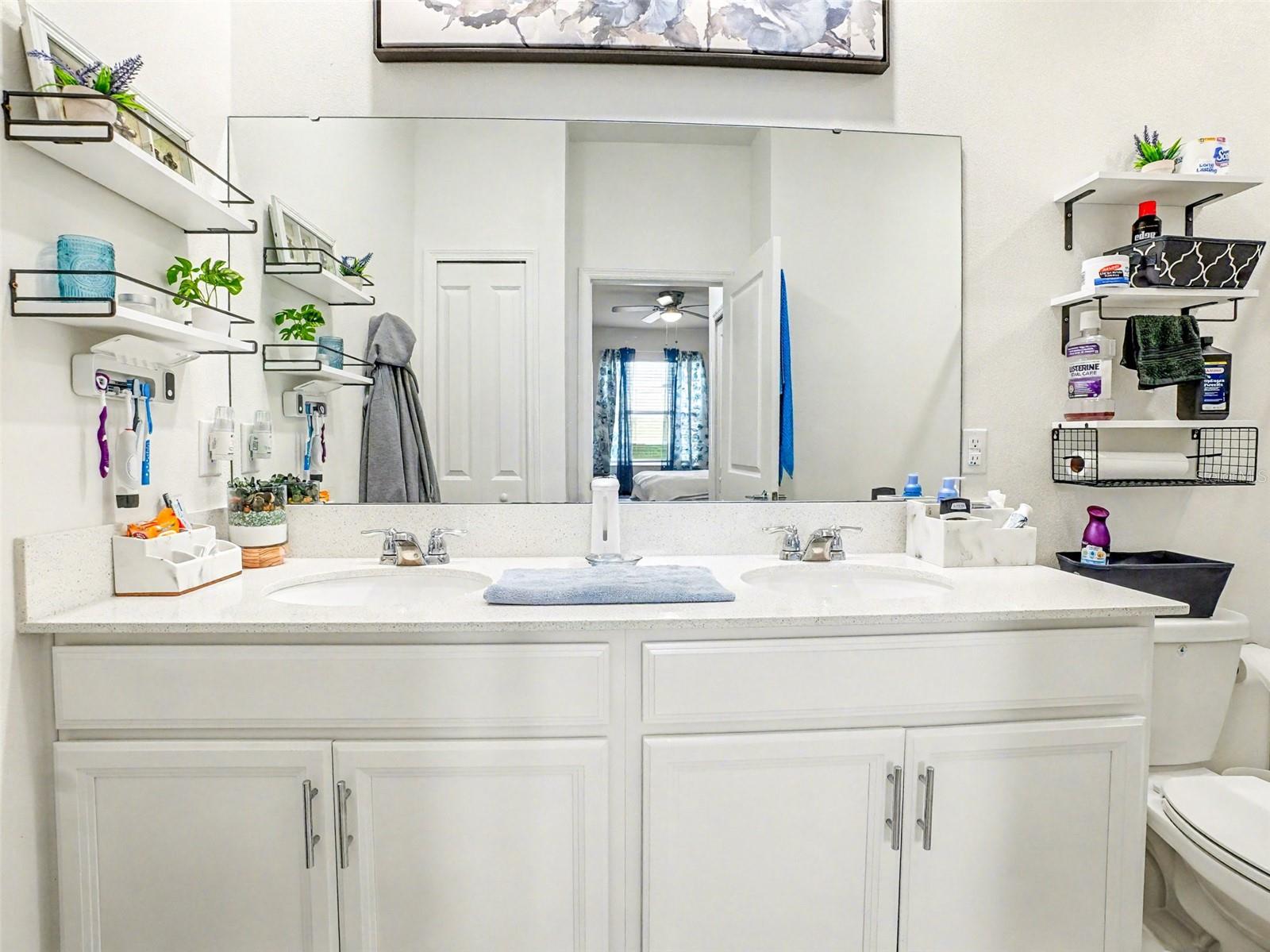 Image 15 of 31 For 969 Laurel View Way