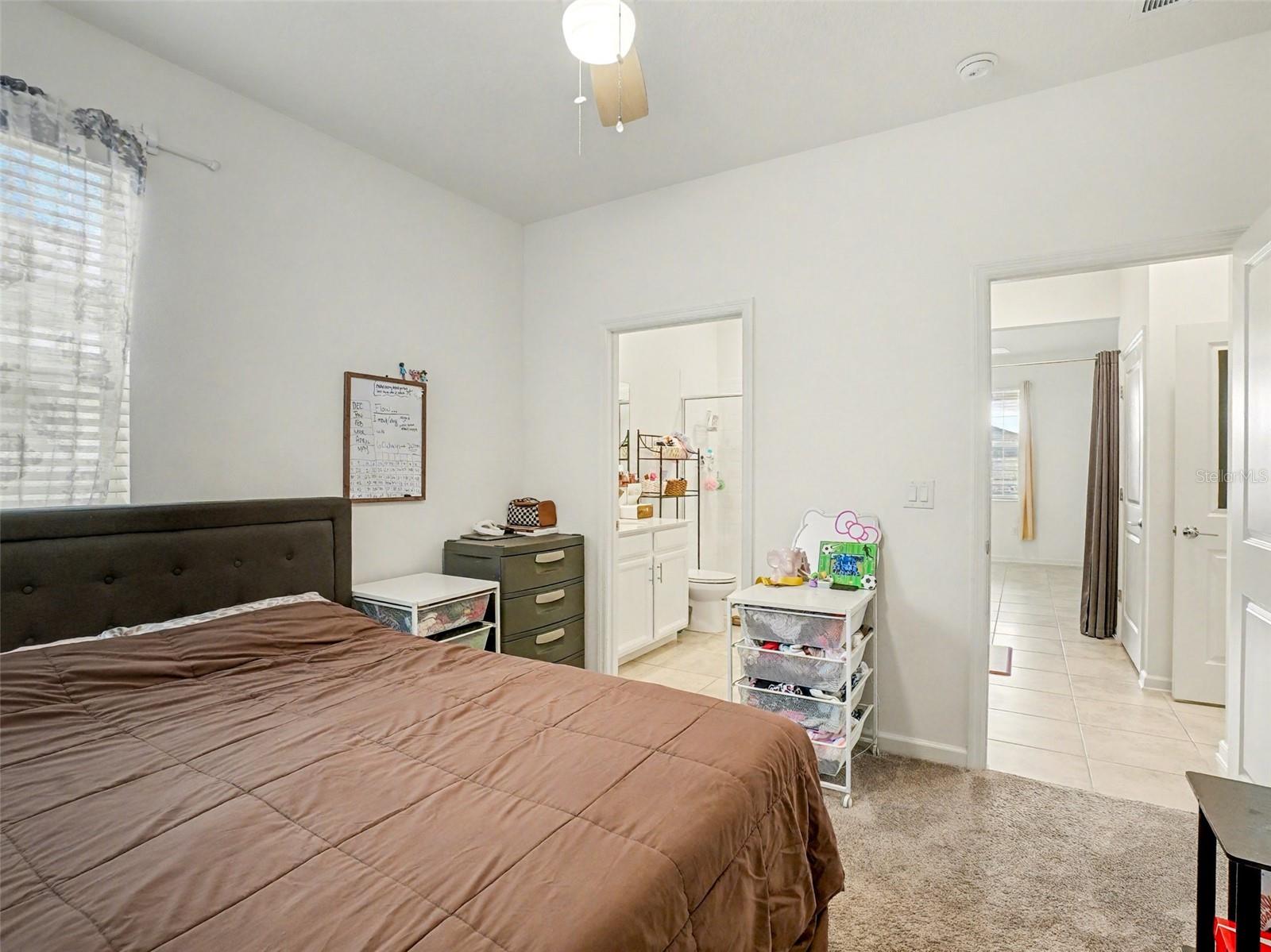 Image 18 of 31 For 969 Laurel View Way