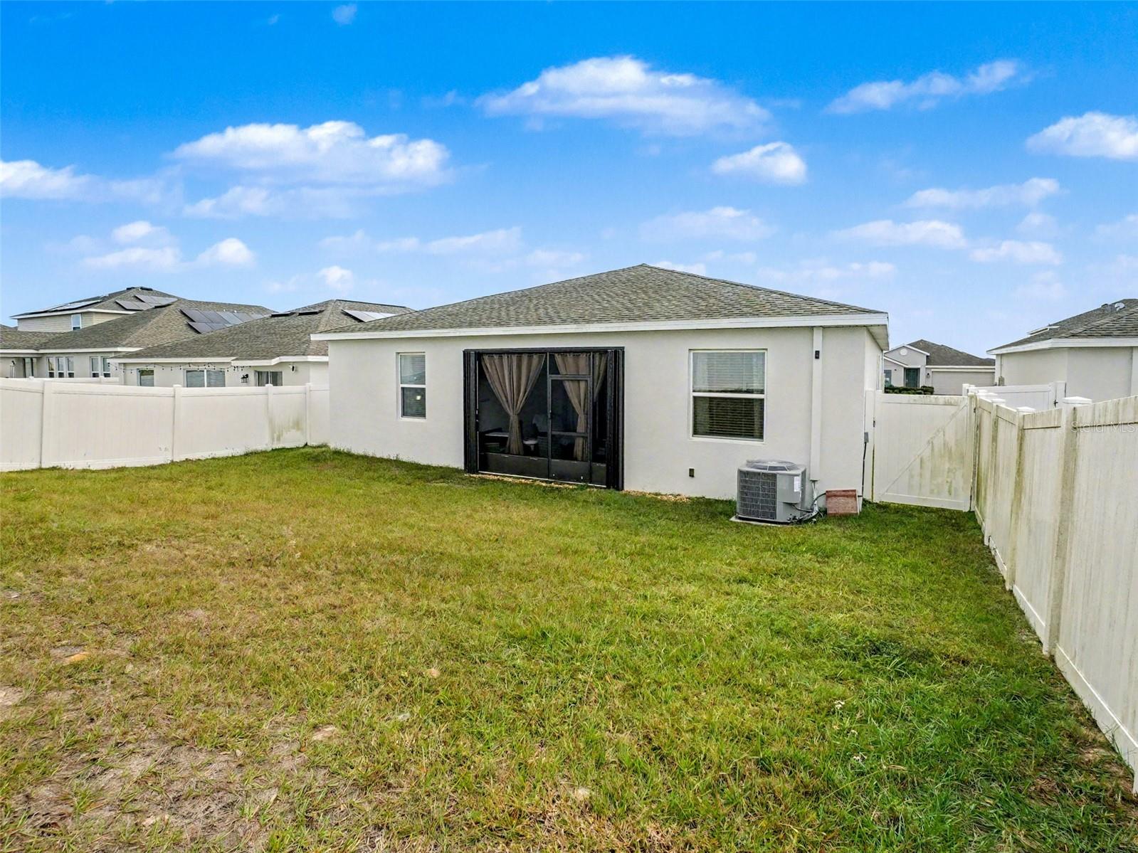 Image 29 of 31 For 969 Laurel View Way