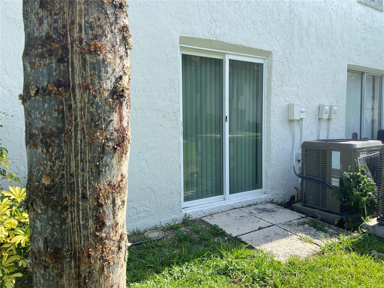 Image 17 of 18 For 3651 Goldenrod Road 106