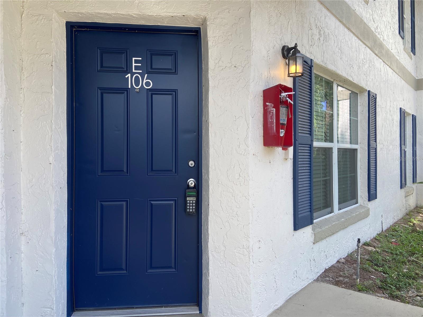 Image 2 of 18 For 3651 Goldenrod Road 106