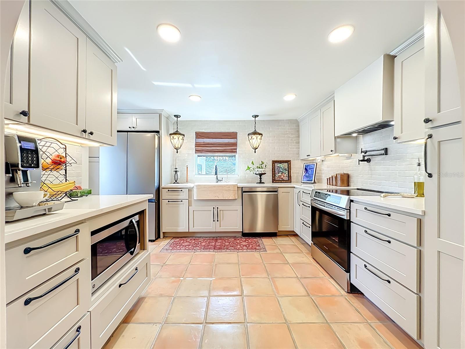 Image 13 of 53 For 1000 Anderson Street