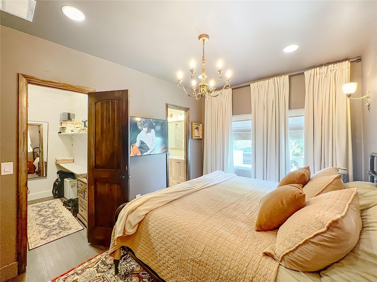 Image 23 of 53 For 1000 Anderson Street