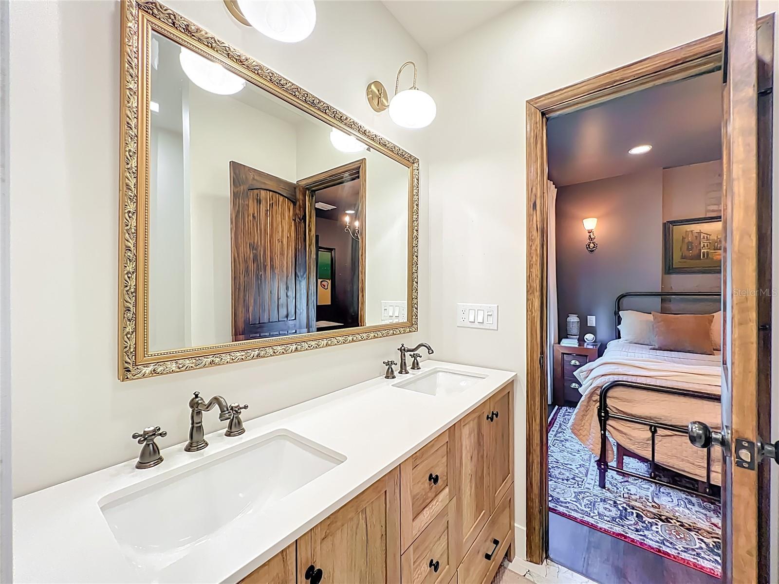 Image 30 of 53 For 1000 Anderson Street