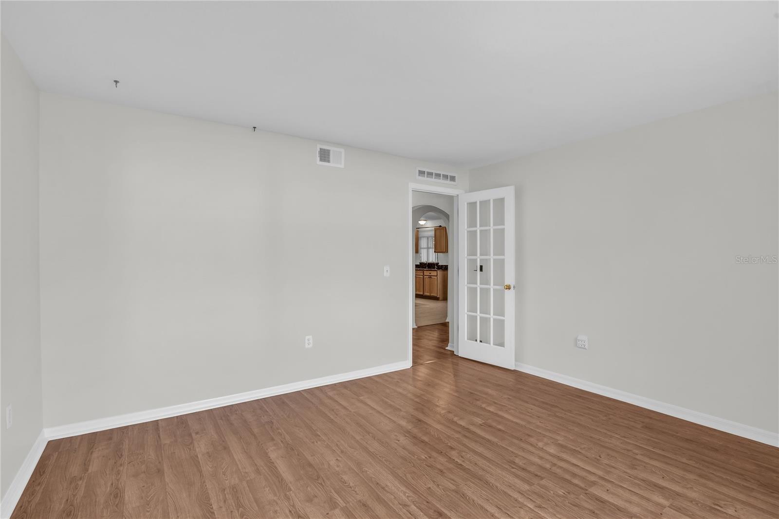 Image 17 of 48 For 473 Yearling Cove Loop