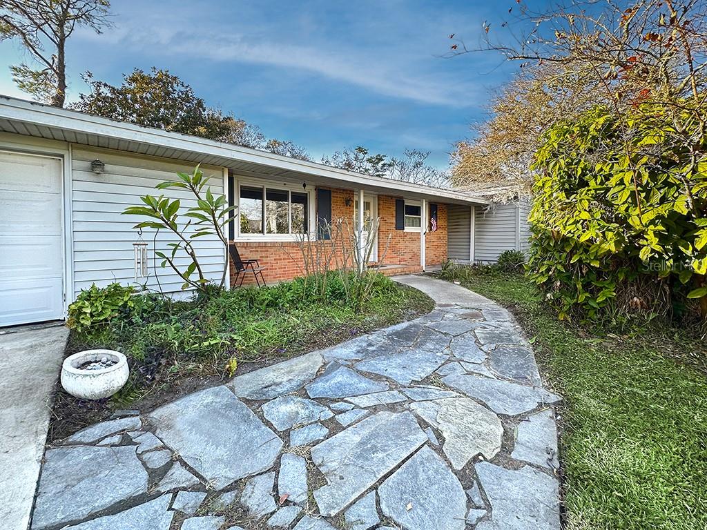 Image 2 of 24 For 3 Sea Bass Lane