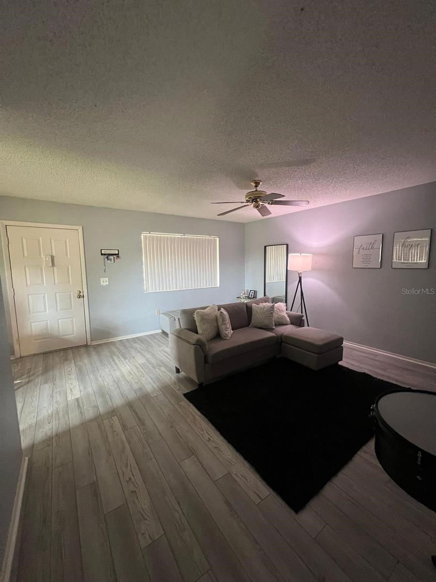 Image 12 of 12 For 2749 Oak Park Way 203