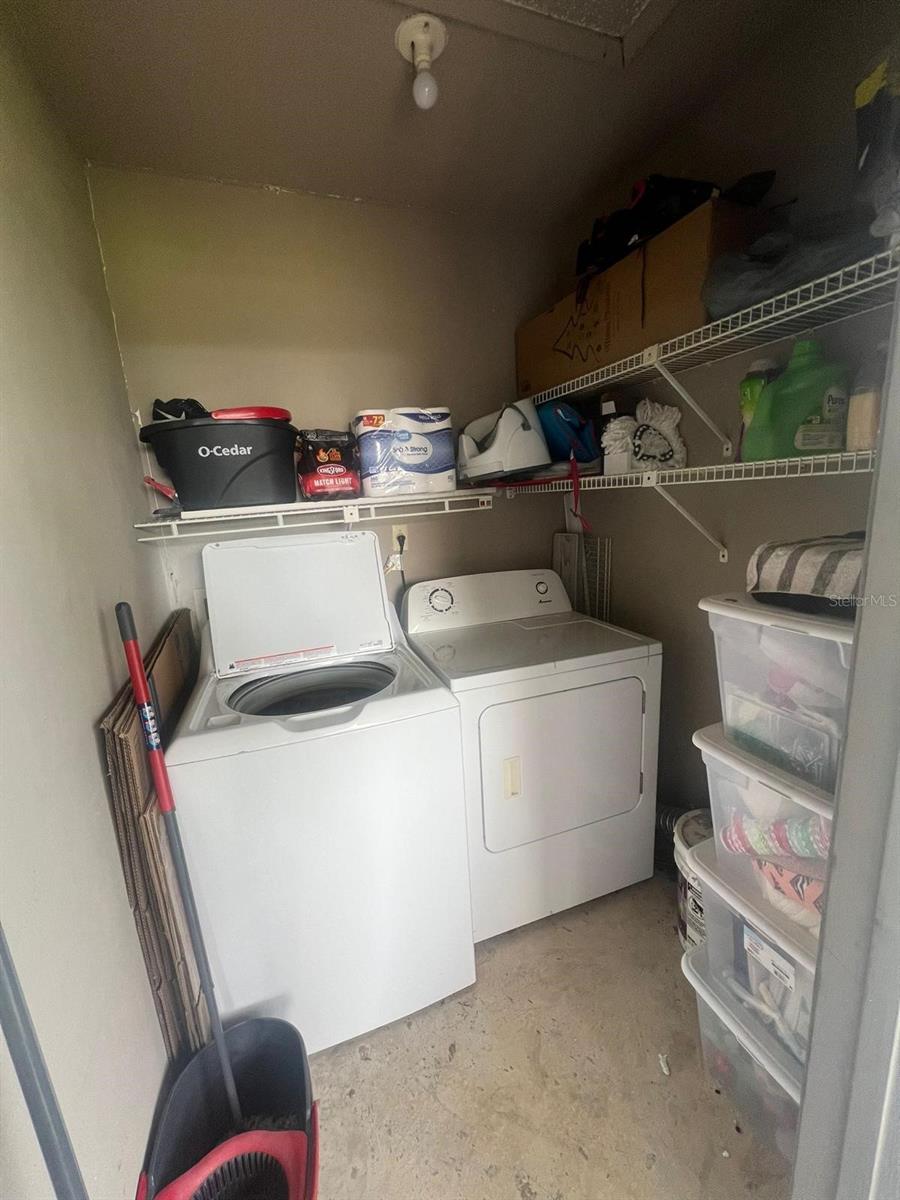 Image 8 of 12 For 2749 Oak Park Way 203