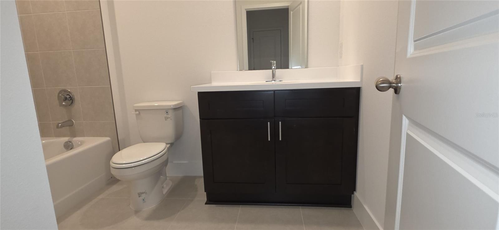 Image 16 of 27 For 1085 Orange Trail