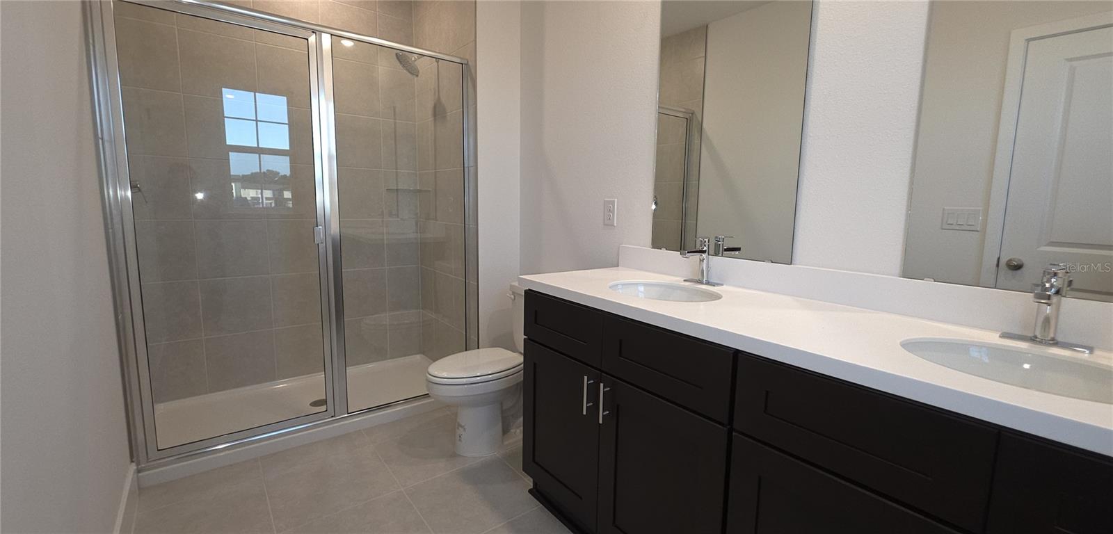 Image 23 of 27 For 1085 Orange Trail