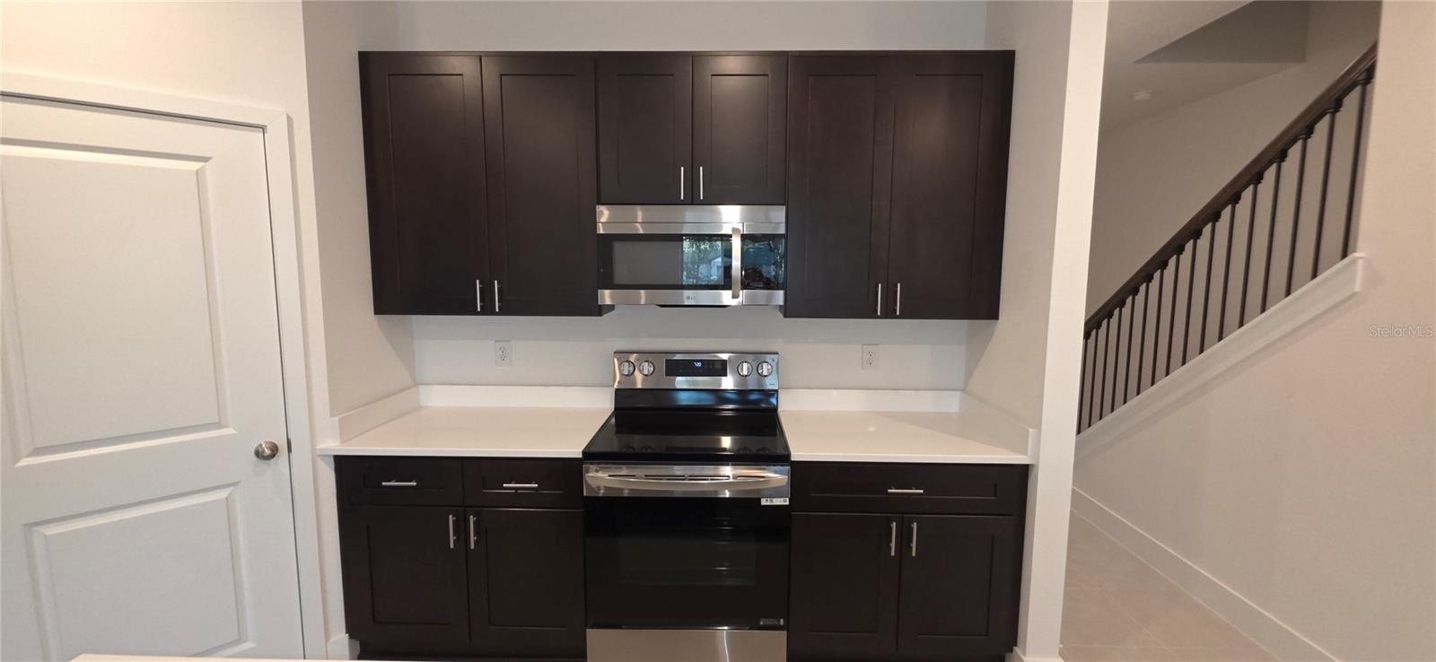 Image 26 of 27 For 1085 Orange Trail