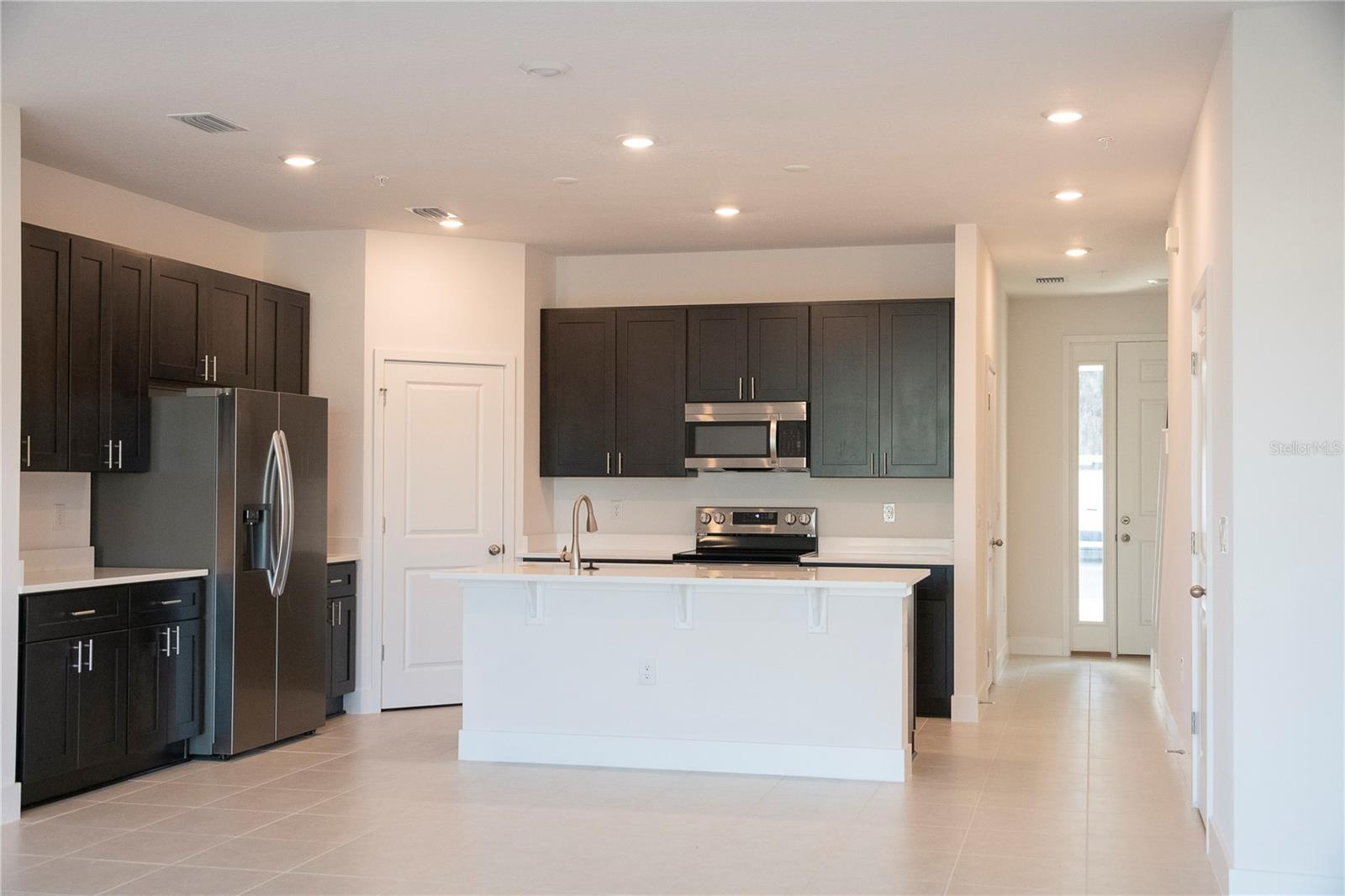 Image 6 of 27 For 1085 Orange Trail