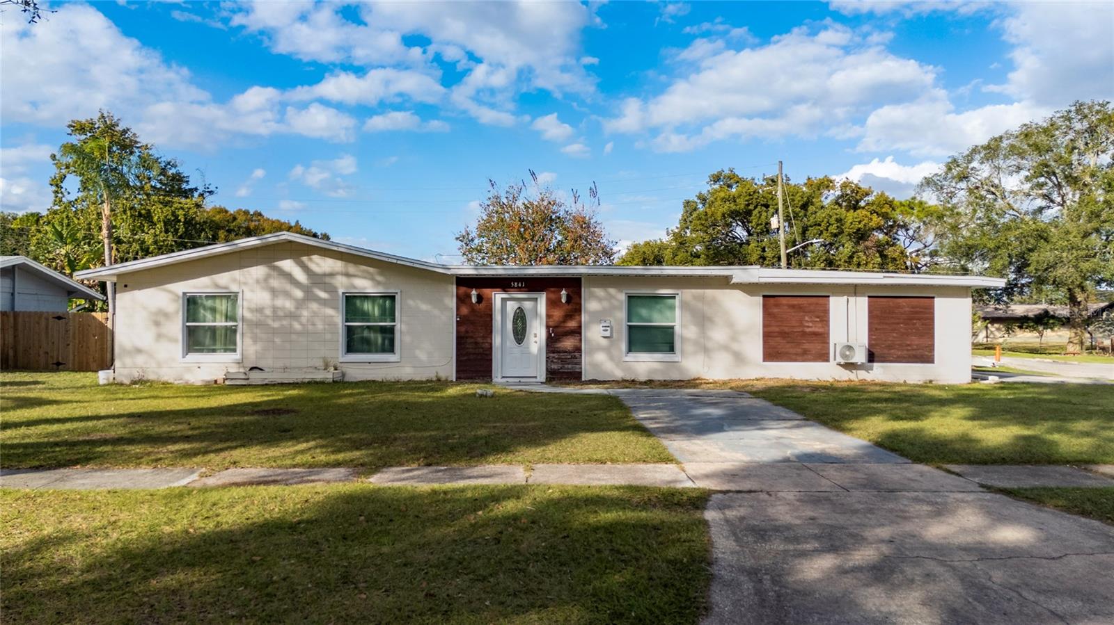 Details for 5841 Kislin Place, ORLANDO, FL 32807