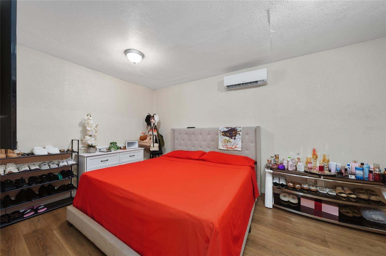 Image 14 of 38 For 5841 Kislin Place