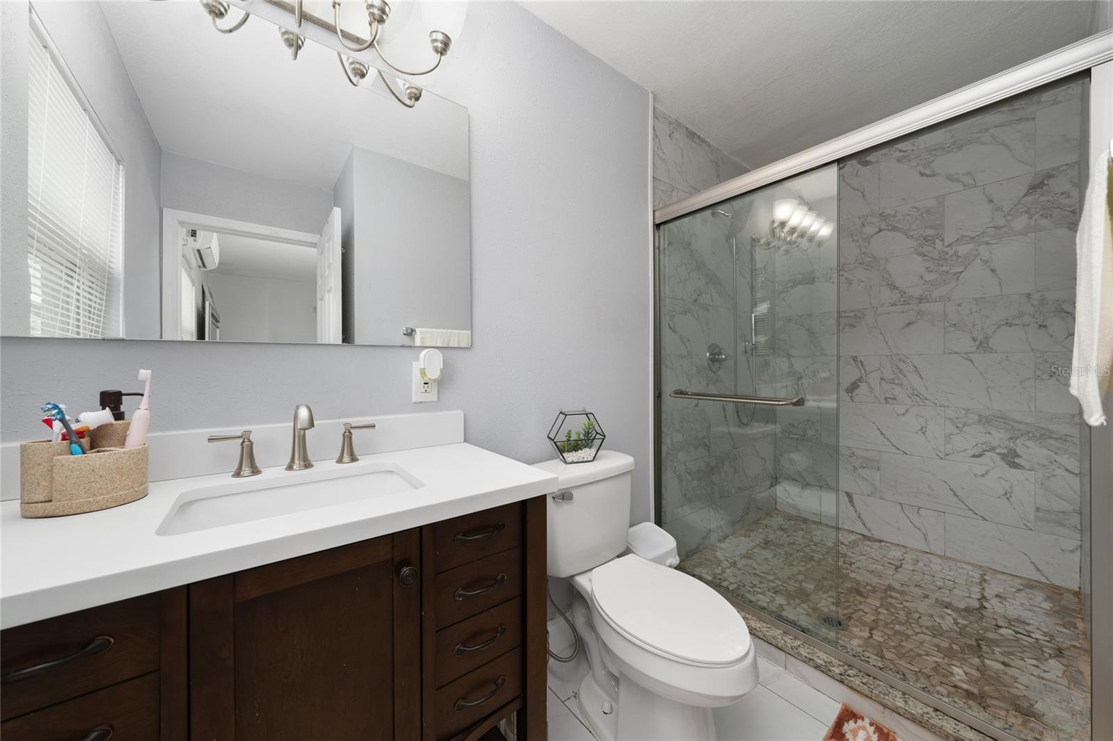 Image 16 of 38 For 5841 Kislin Place