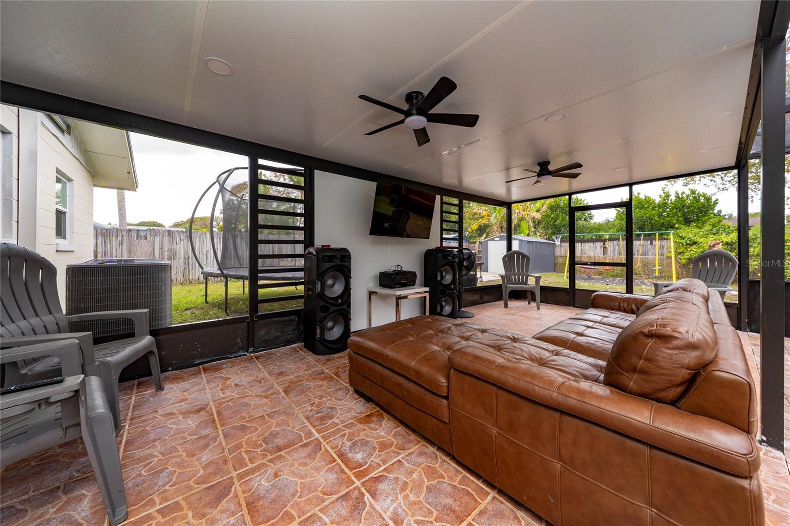 Image 26 of 38 For 5841 Kislin Place