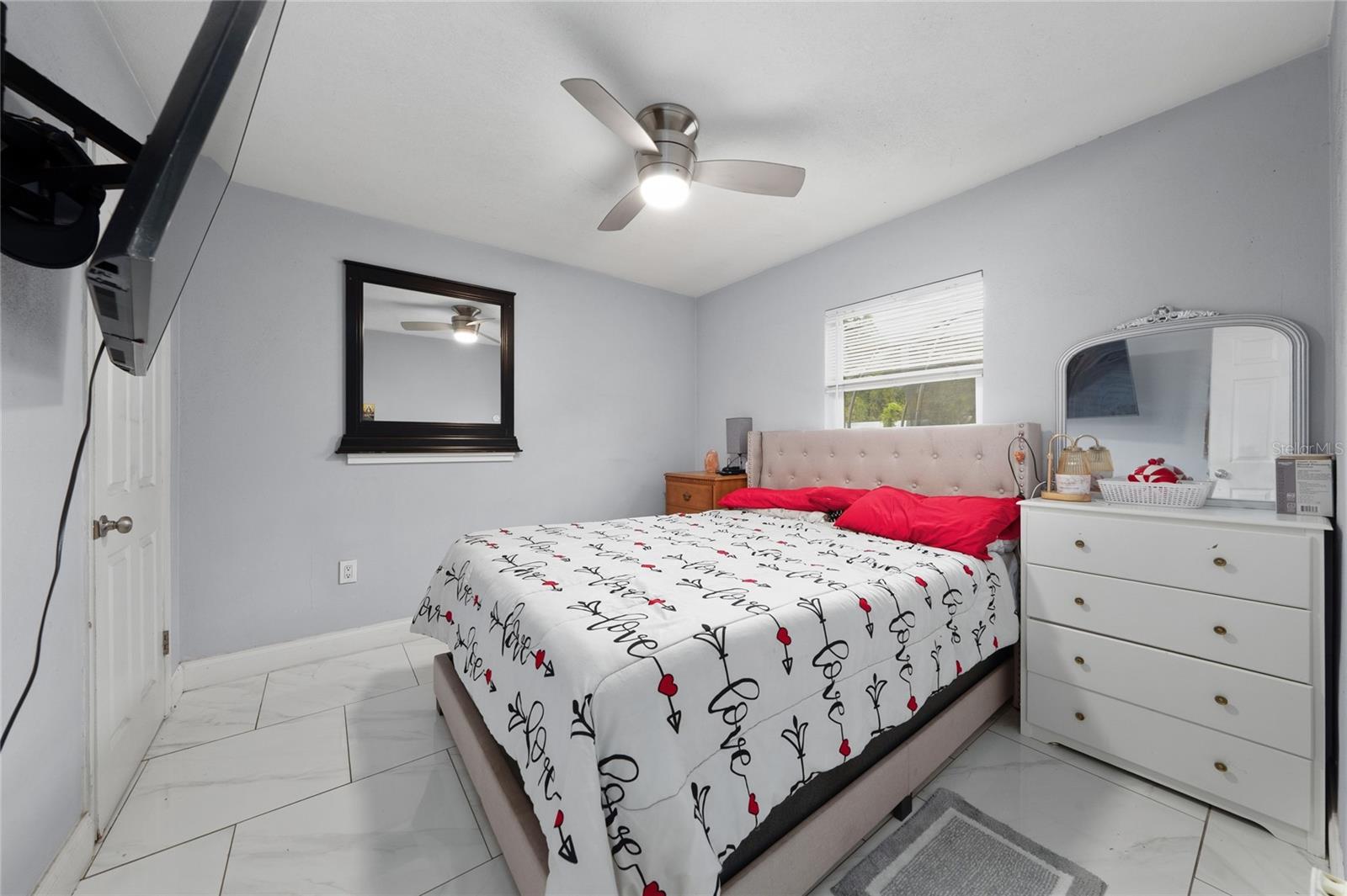 Image 8 of 38 For 5841 Kislin Place