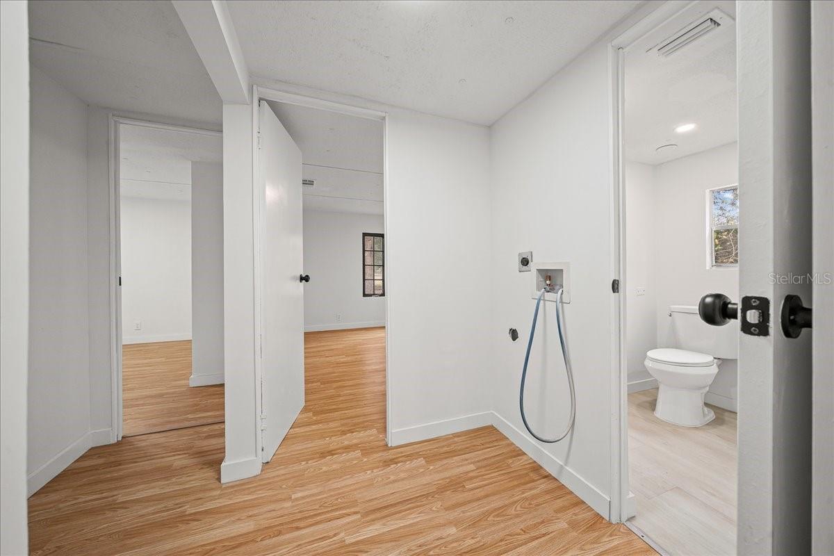 Image 27 of 57 For 5851 50th Avenue