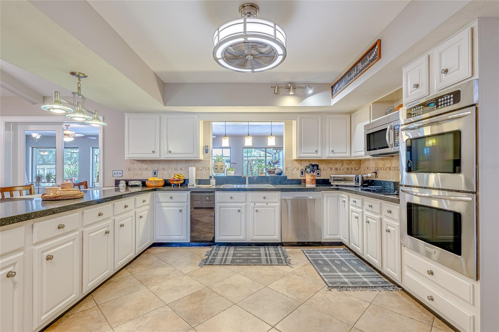 Image 13 of 42 For 5841 Medinah Way