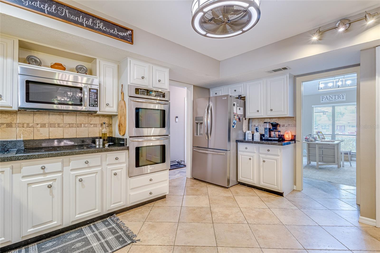 Image 14 of 42 For 5841 Medinah Way