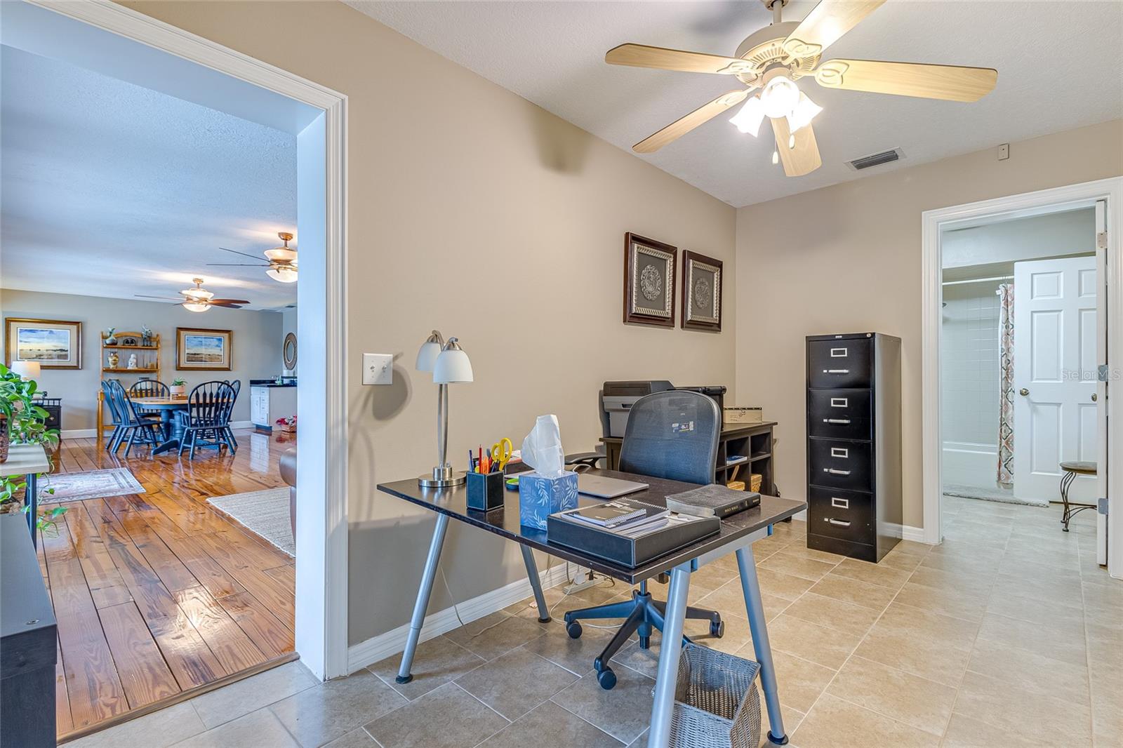 Image 26 of 42 For 5841 Medinah Way