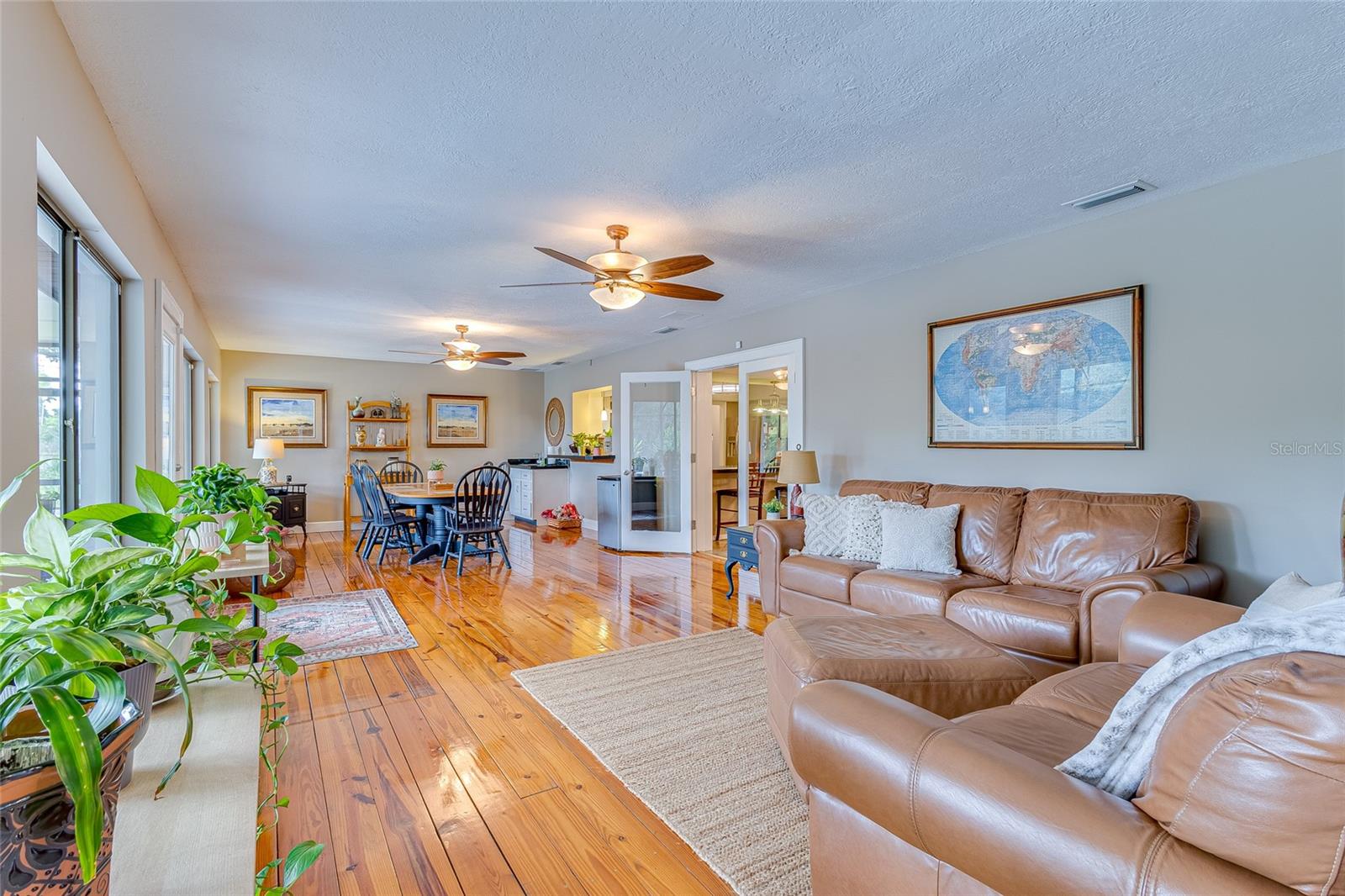 Image 28 of 42 For 5841 Medinah Way