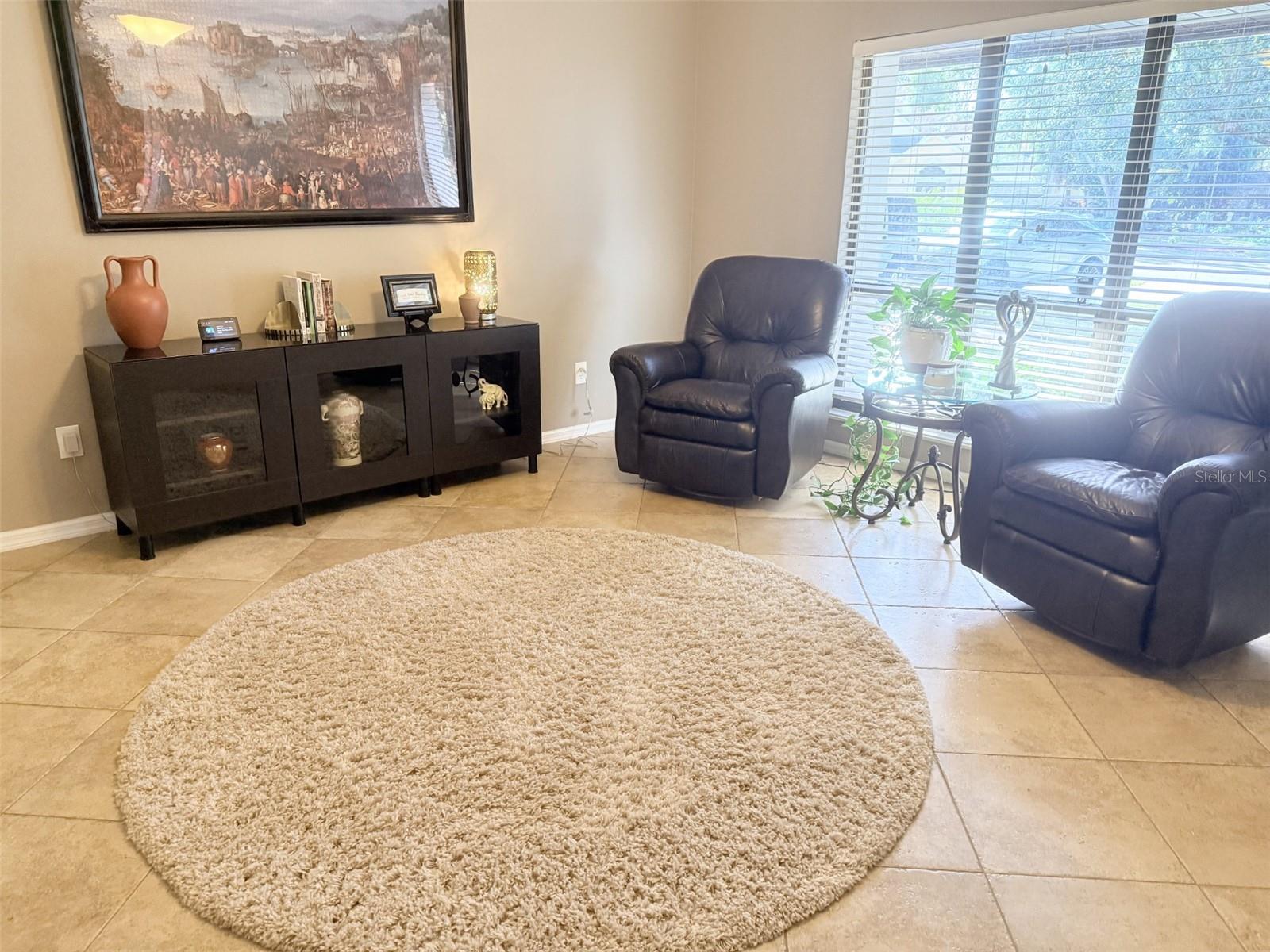 Image 6 of 42 For 5841 Medinah Way