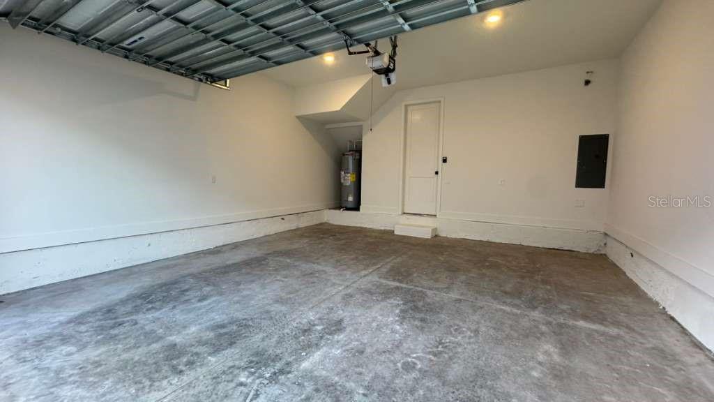 Image 26 of 27 For 15244 Groveside Road